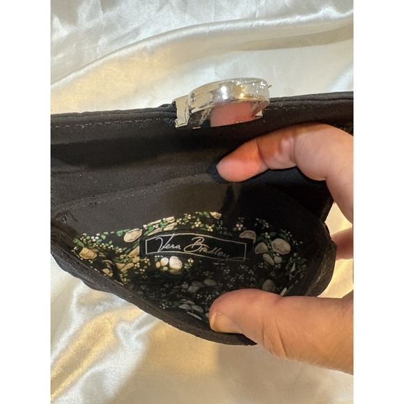 Vera Bradley ID Wallet Black Quilted Silver Hardware - Picture 6 of 6